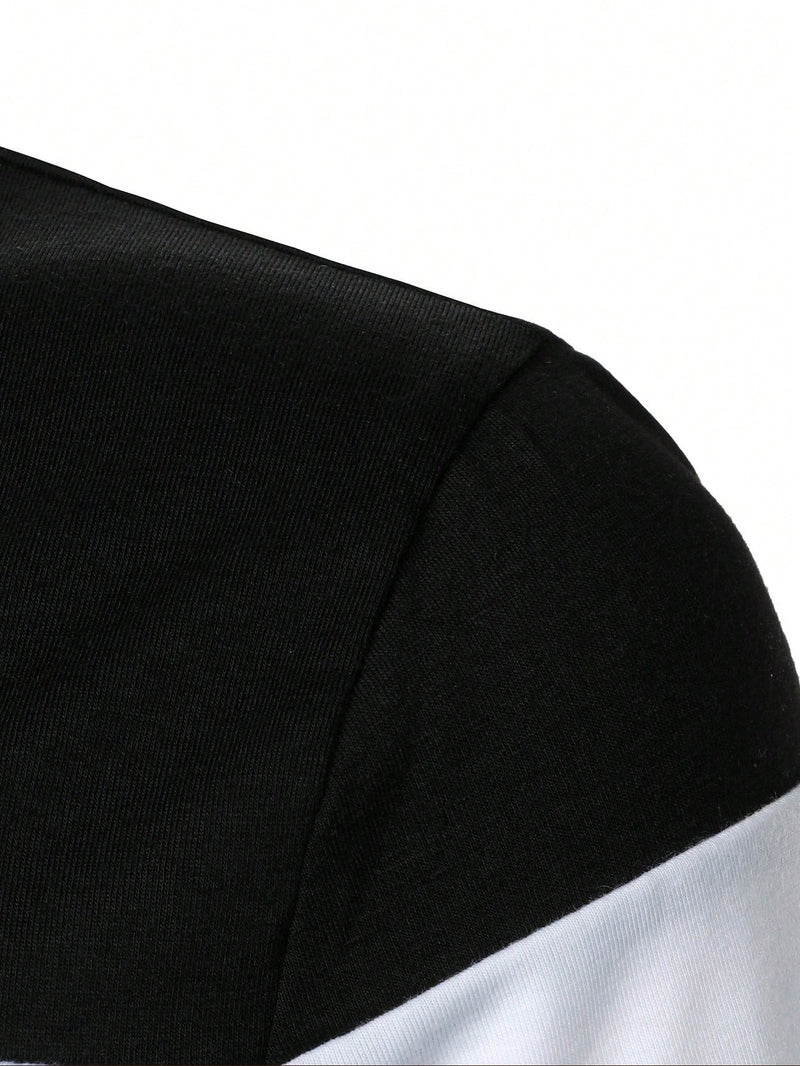 Camiseta de rayas con cuello en V