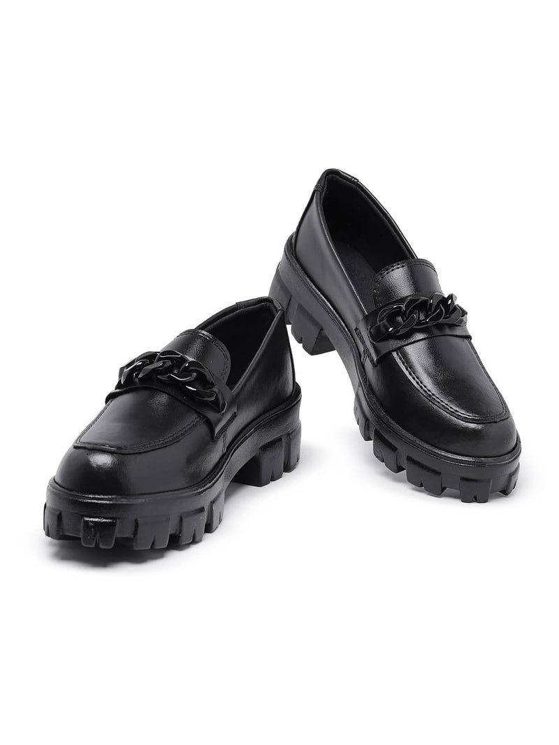 Mocasín Tractor para Mujer Cadena Negra Veniz Mate Cómodo