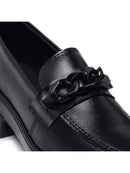 Mocassim Tratorado Feminino com Corrente