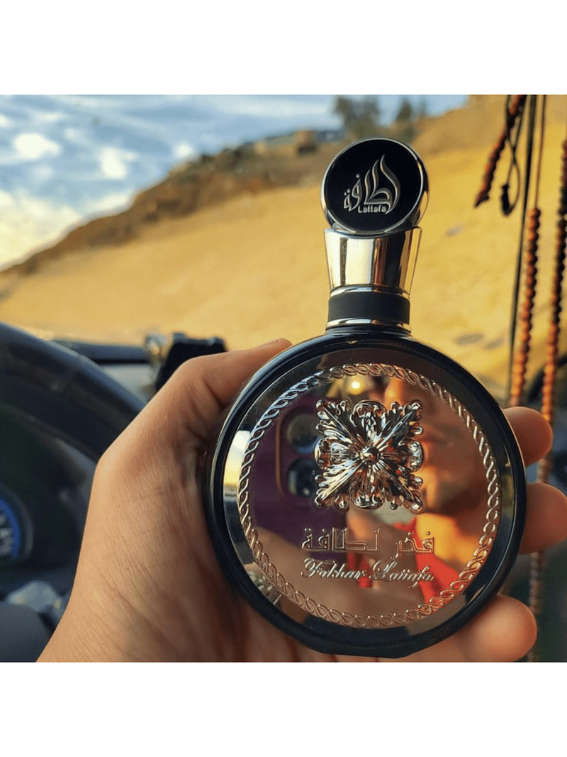 Lattafa Fakhar Black - Hombre - Eau de Parfum - Perfume Árabe 100ml San Valentín
