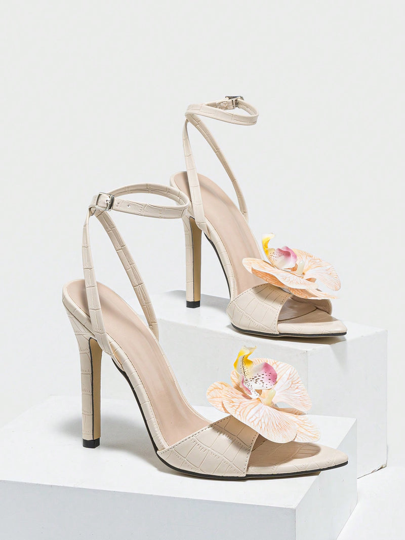 Sandalias de tacón alto para mujer de exterior de primavera/verano de alta calidad y elegantes, estilo discoteca, finas y puntiagudas con brillo metálico en estampado de serpiente azul claro, elegantes y sexys con tiras.