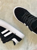 Zapatillas deportivas de rayas para mujer adulta