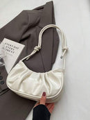 Bolso de hombro de PU con forma de nube, plisado, color liso y acabado brillante, sencillo y elegante, moderno, tipo media luna para mujer.