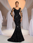 Vestido Preto em Renda – Costas Abertas, Manga Longa e Bordado Floral