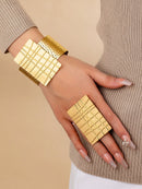 Conjunto de joyas de oro con diseño de máscara facial abstracta, pulsera y anillo anchos, conjunto de joyas de oro para mujer, conjunto de pulsera y anillo metálico extragrande, conjunto de anillo y pulsera a juego