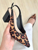 ZAPATO DE SALÓN CON TACÓN BLOQUE Y ESPALDA ABIERTA