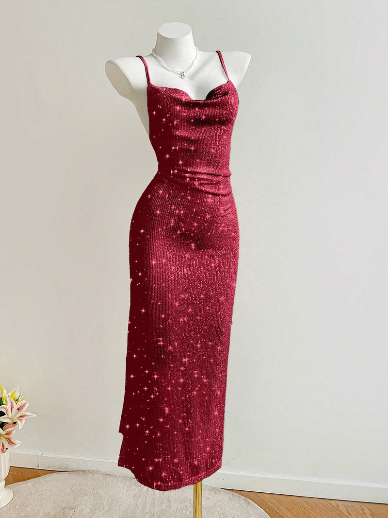Vestido com Alça Sequinada – Sofisticação em Cor Sólida