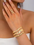 Conjunto de joyas de oro con diseño de máscara facial abstracta, pulsera y anillo anchos, conjunto de joyas de oro para mujer, conjunto de pulsera y anillo metálico extragrande, conjunto de anillo y pulsera a juego