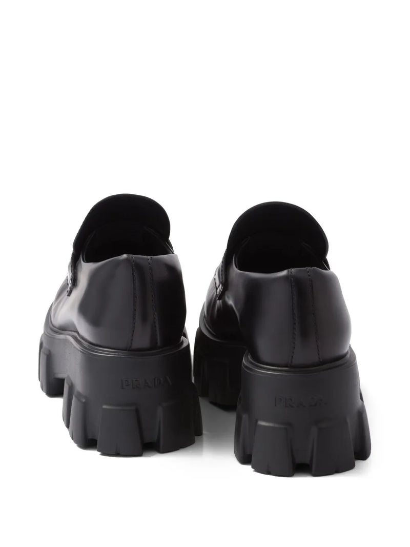 Mocassim com solado chunky