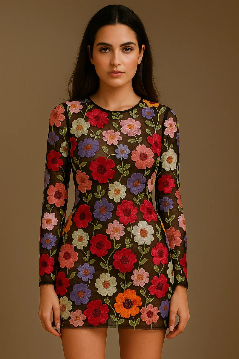 Vestido feminino com estampa floral