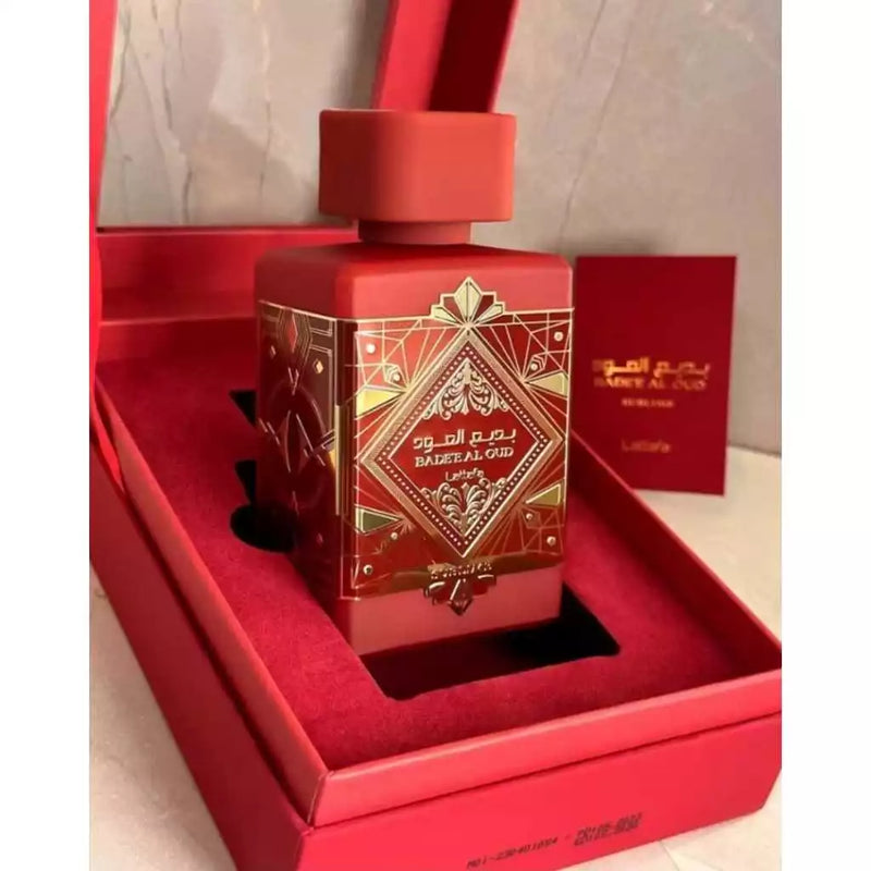 Bade'e Al Oud Oud For Glory Lattafa 100ml Eau De Parfum Spray para hombre Original