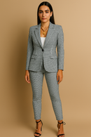 Blazer e Calça em Estampa Xadrez